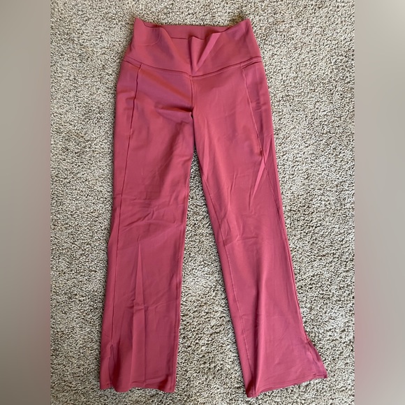 Athleta Pants - Athleta Transcend Stash Crop Straight Leg